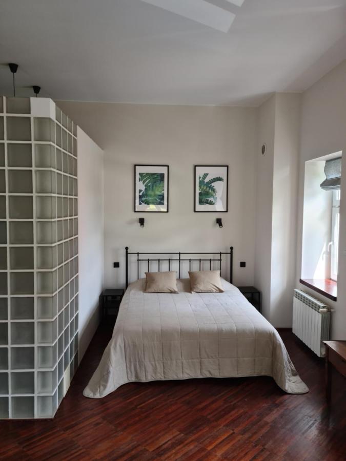 Apartament W Starej Szkole Leilighet Srebrna Góra Eksteriør bilde